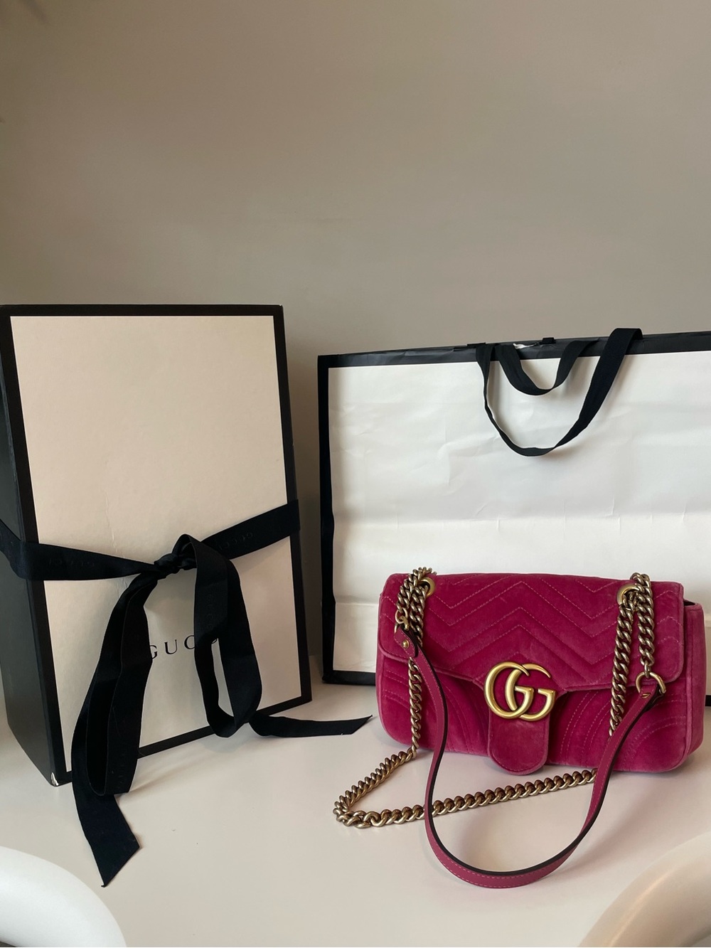 Gucci Fuchsia Velvet GG Marmont • Stunning Shoulder Or Crossbody Bag